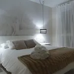 Apartamento La Parada Sant Domingo 1 Zaragoza